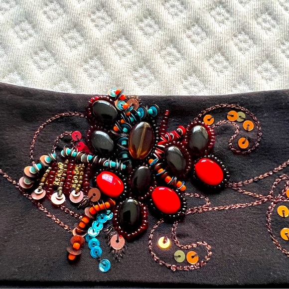 Indian Beaded Caché Skirt - Picture 3 of 12